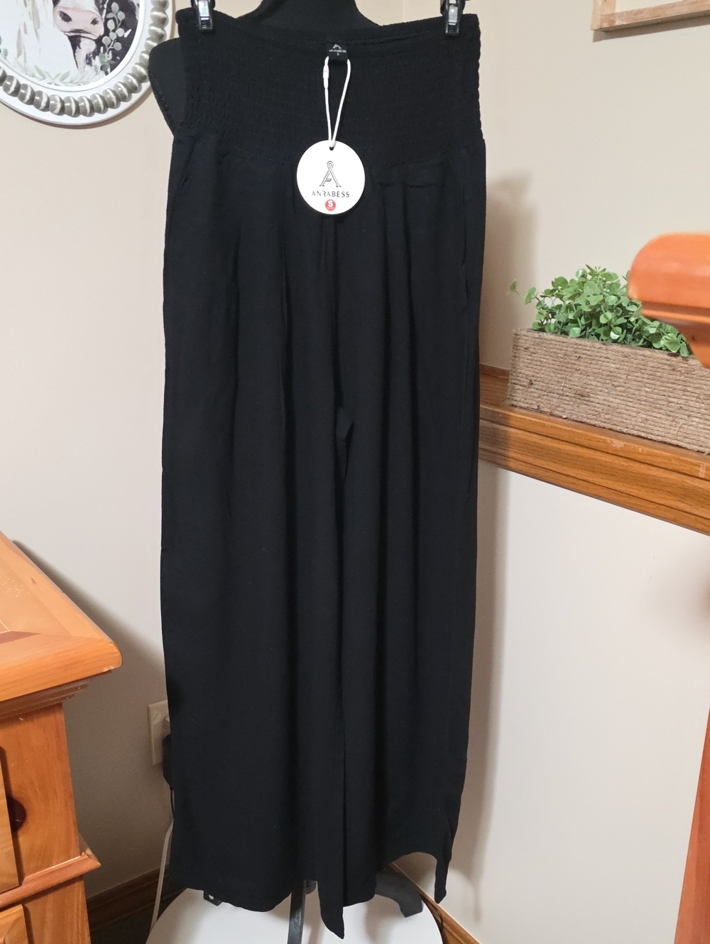 Anrabess Black Wide-Leg Smocked Waist Pants